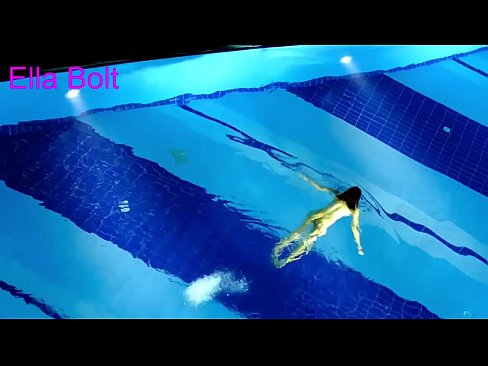 ❤️ Ech kann net ophalen ze kucken, jonk Blond gefaange schwammen plakeg am ELLA BOLT Resort Pool Schéine Porno bei eis lb.tengkuangzhong.top ️❤