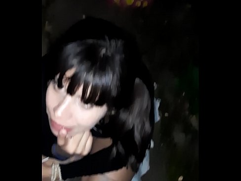 ❤️ Op der Strooss geschwollen Penis am Austausch fir Séissegkeeten Schéine Porno bei eis lb.tengkuangzhong.top ️❤